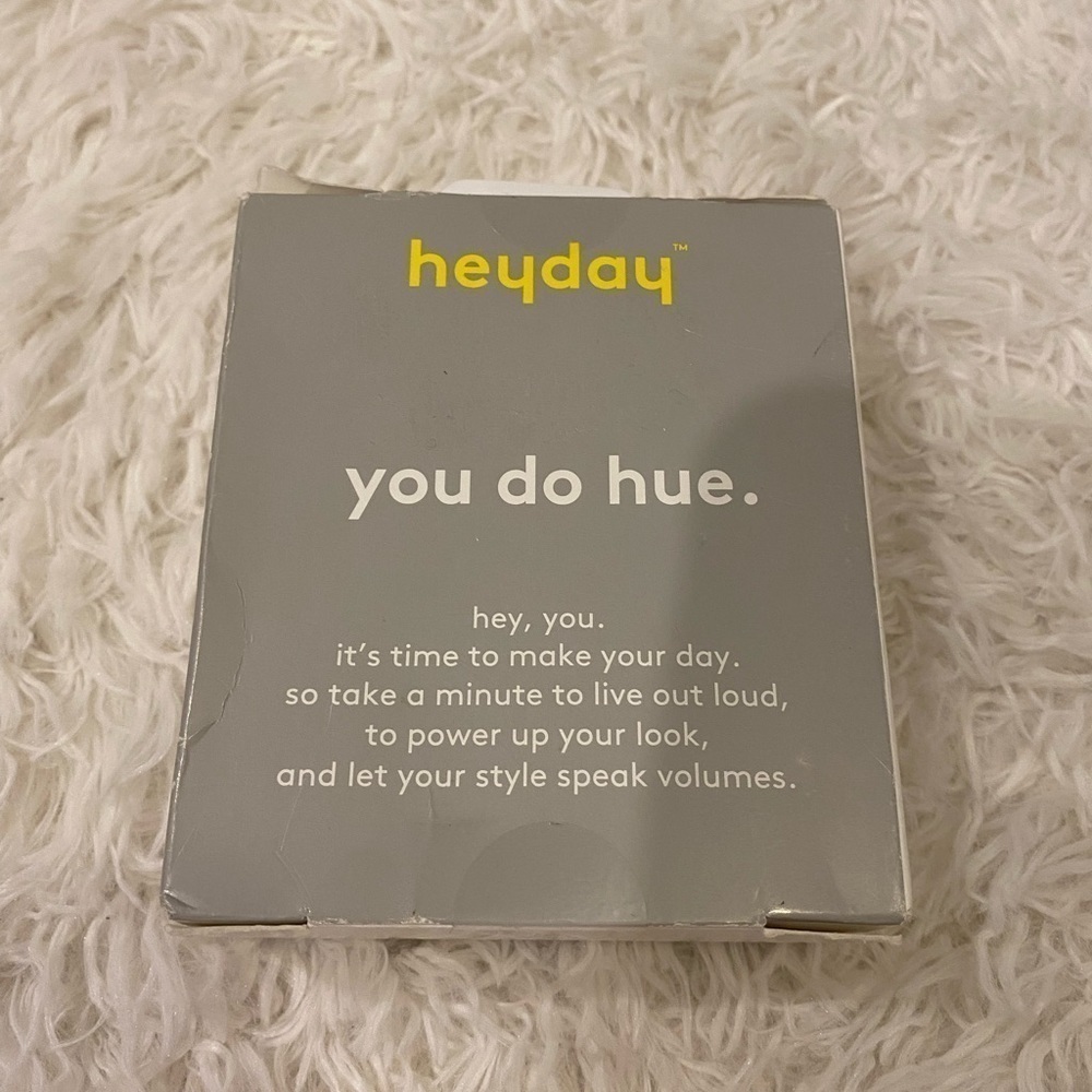 Heyday airpods case - Picture 3 of 6